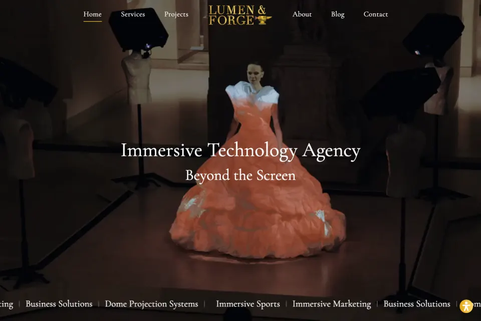 Lumen & Forge ওয়েবসাইটের হোম পেজের ছবি